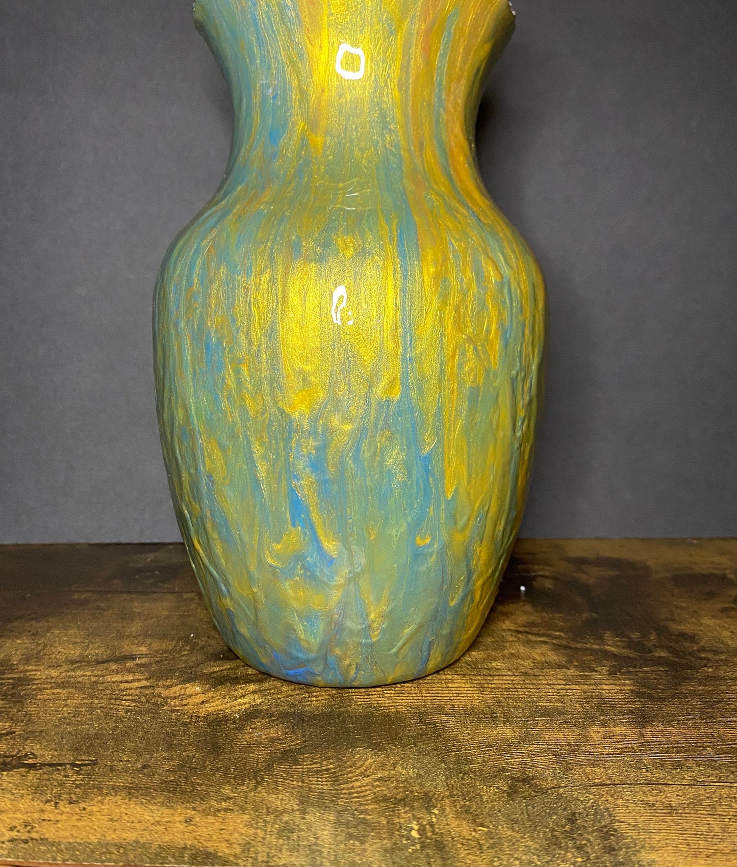 Artistic Golden Sun Lamp